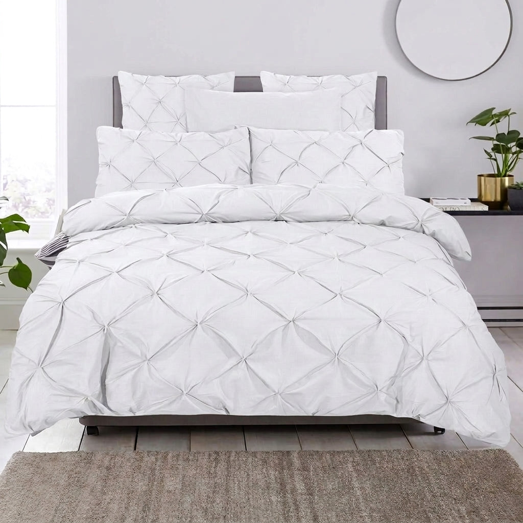 Capa de Edredão Salvador em Algodão Branco com Pintuck, 240 × 220 cm