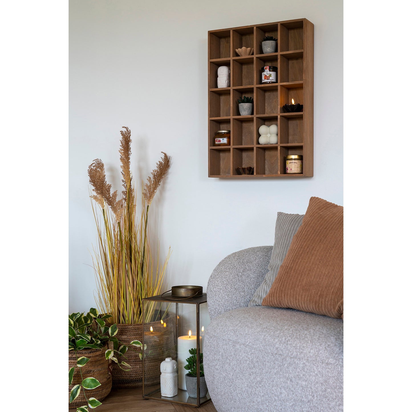 Moss Grid Shelf in Natural Pine, 20 Cubbies — 44 × 10 × 63 cm