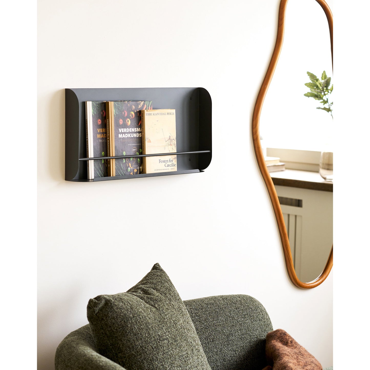 Prateleira de Parede Volterra em Metal Cinzento-Escuro — 60 × 7 × 30 cm