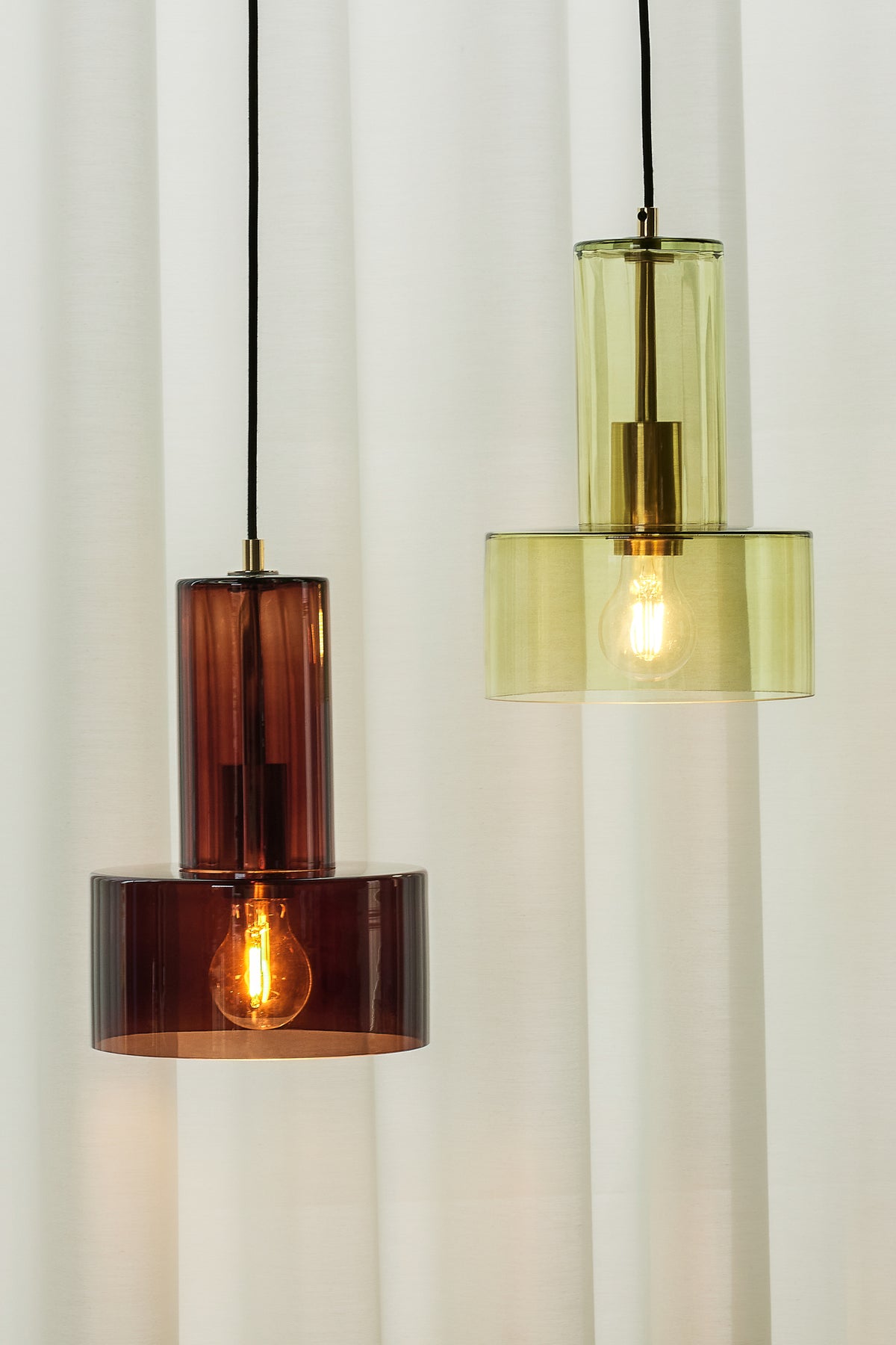 Ripple Mouth-Blown Wavy Glass Pendant Light, Green — Ø 20 × 27 cm