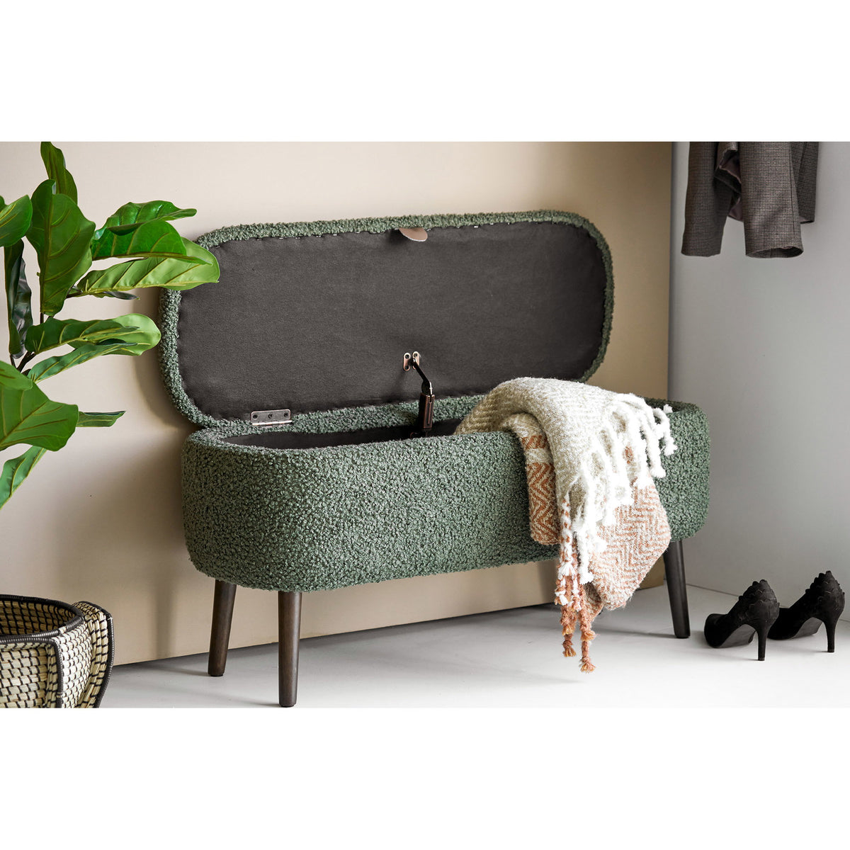 Banco-Baú Harlow em Teddy Verde — 95 × 37 × 45 cm