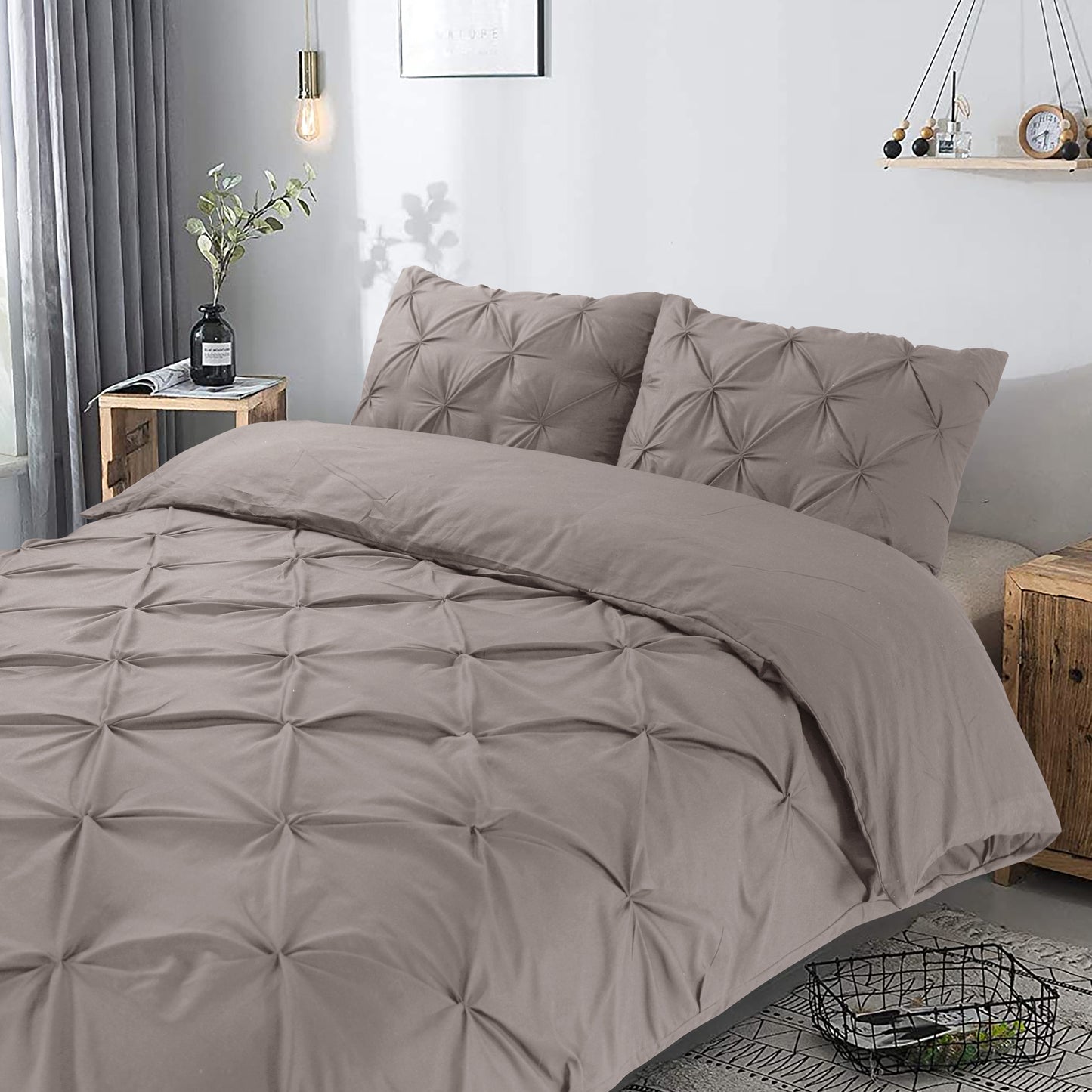 Salvador Duvet Cover in Taupe Cotton with Pintuck, 200 × 220 cm