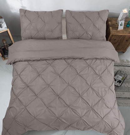 Salvador Duvet Cover in Taupe Cotton with Pintuck, 240 × 220 cm
