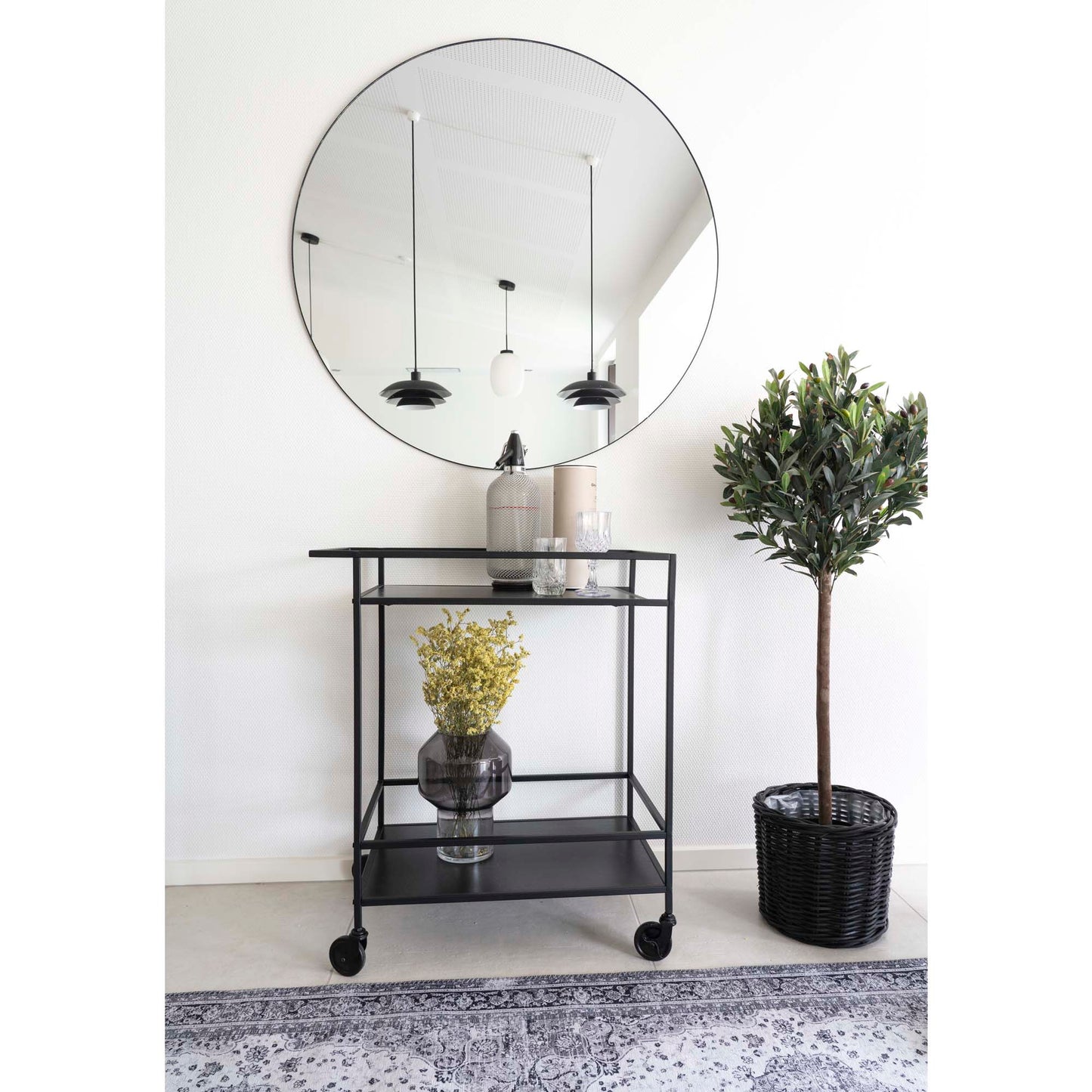 Carrinho de Bar Vita Preto com 2 Prateleiras — 68 × 40 × 79 cm