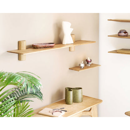 Escultura Decorativa em Cerâmica Branca Texturada — 13 × 6,5 × 23 cm