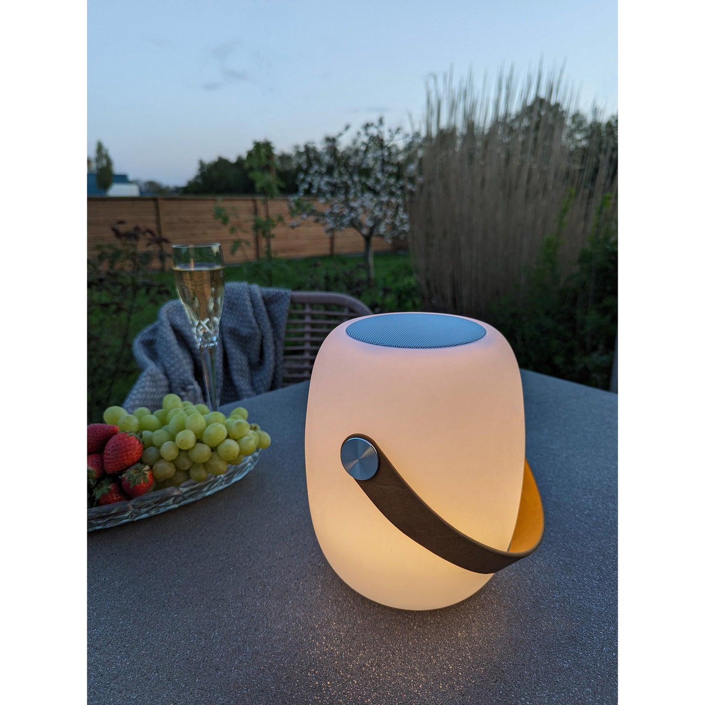 Cardiff LED Lamp with Bluetooth Speaker, White — 21 cm