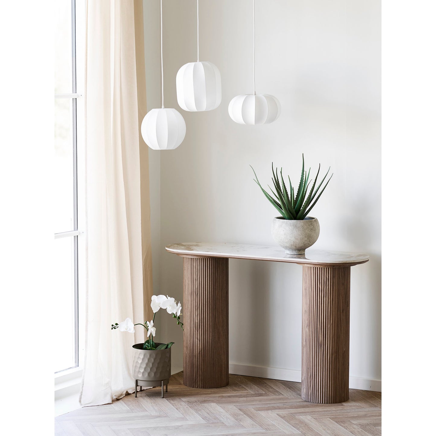 Candeeiro Pendente Coventry em Resina Branca — Ø 28 cm