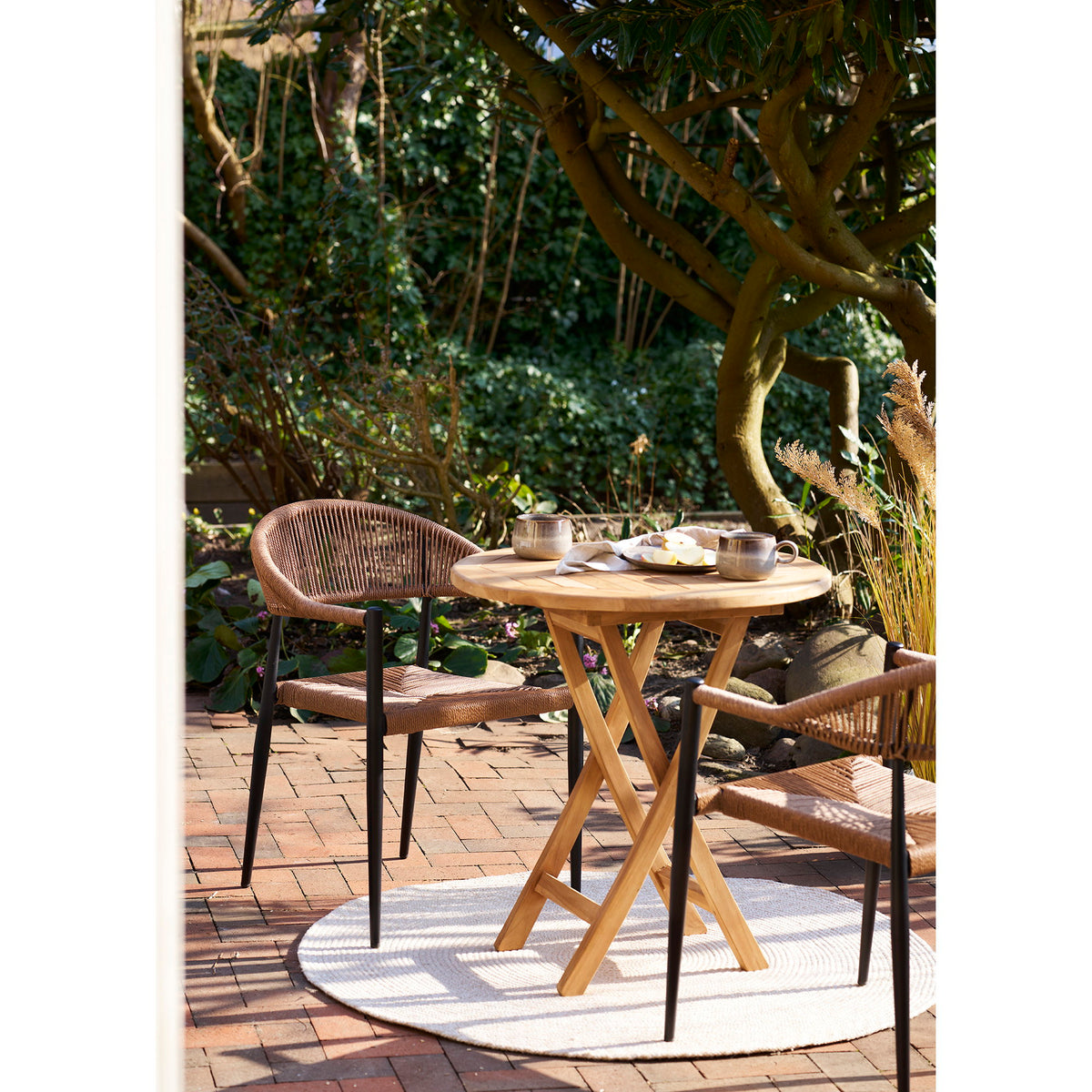Oviedo Teak Café Table, Natural — Ø 70 × 75 cm