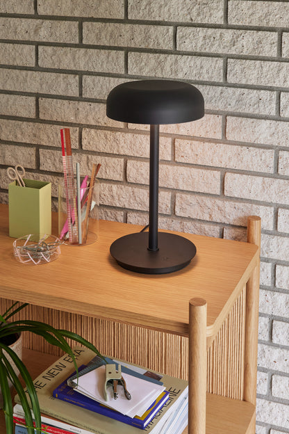 Candeeiro de Mesa Velo em Ferro e Policarbonato com LED Regulável, Preto — Ø 20 × 37 cm