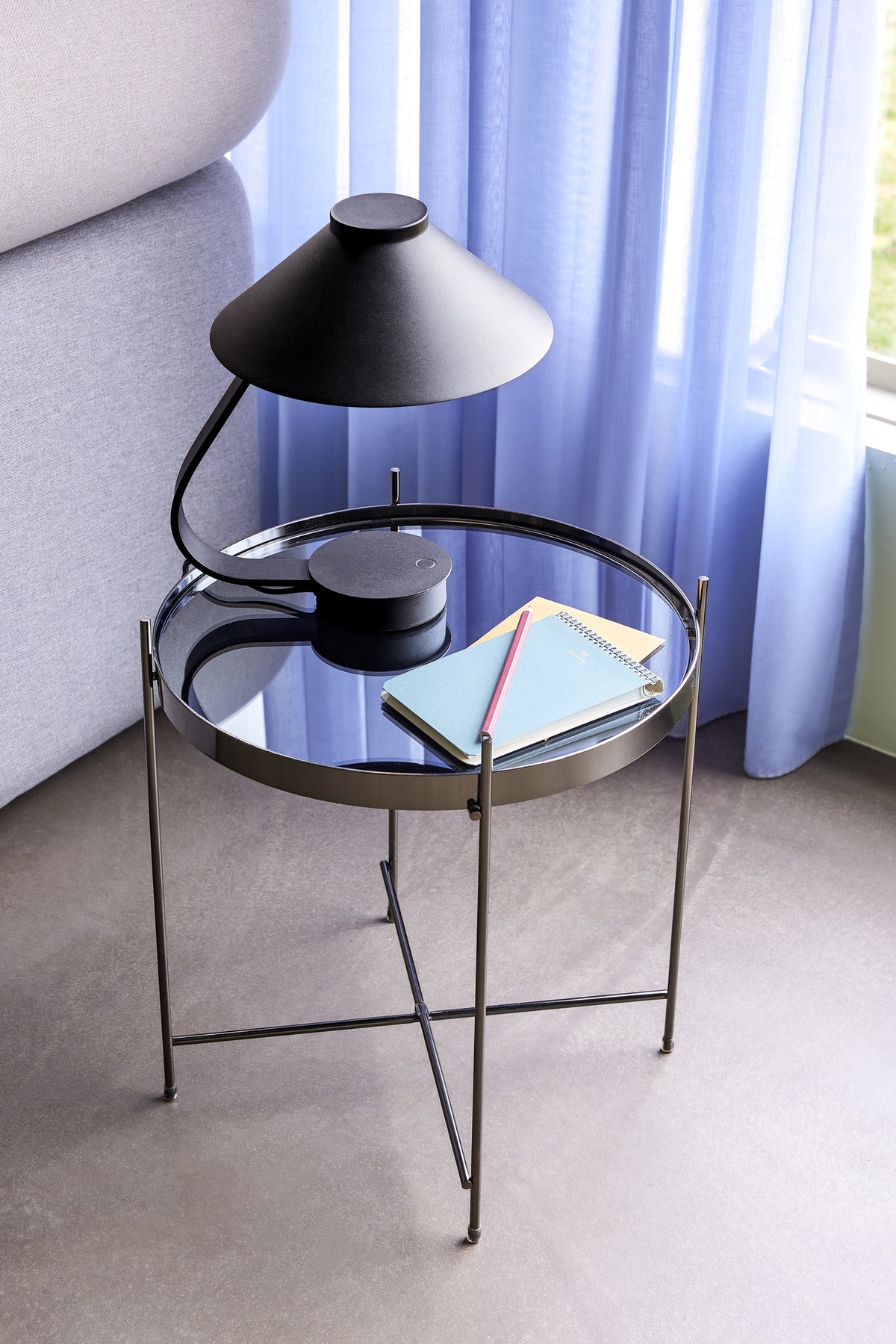 Muri Dimmable LED Iron Table Lamp, Black — 29 × 25 × 31 cm