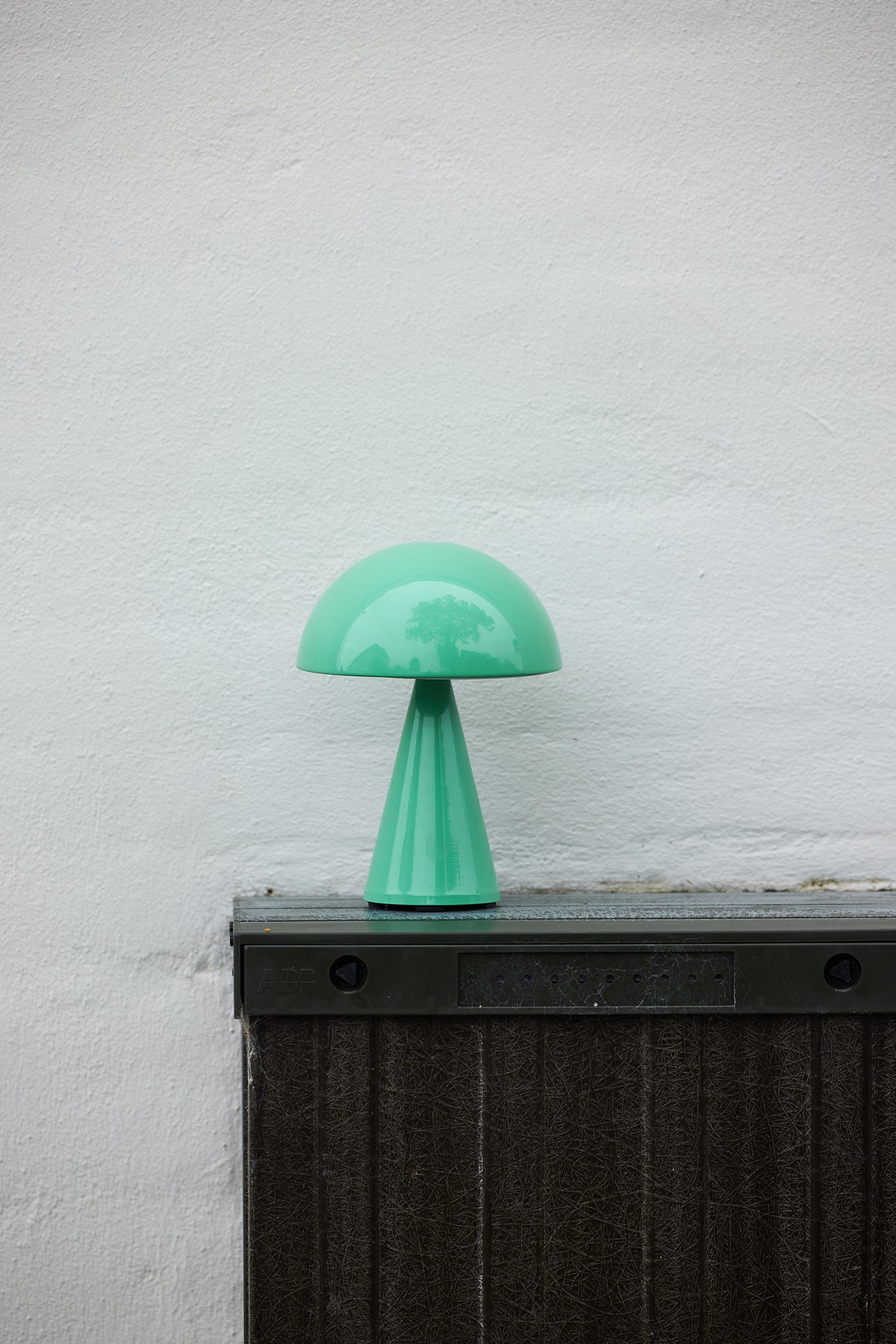 Candeeiro Portátil Mush em Ferro, Verde — Ø 15 × 20 cm