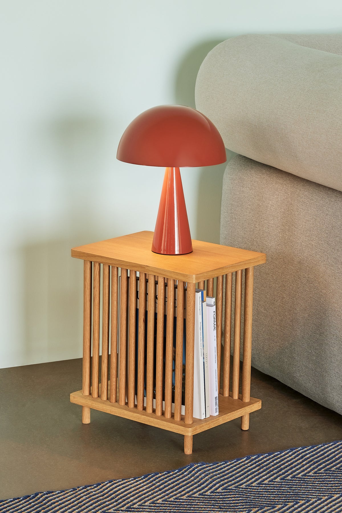 Candeeiro de Mesa Mush Mini em Ferro, Vermelho — Ø 25 × 34 cm