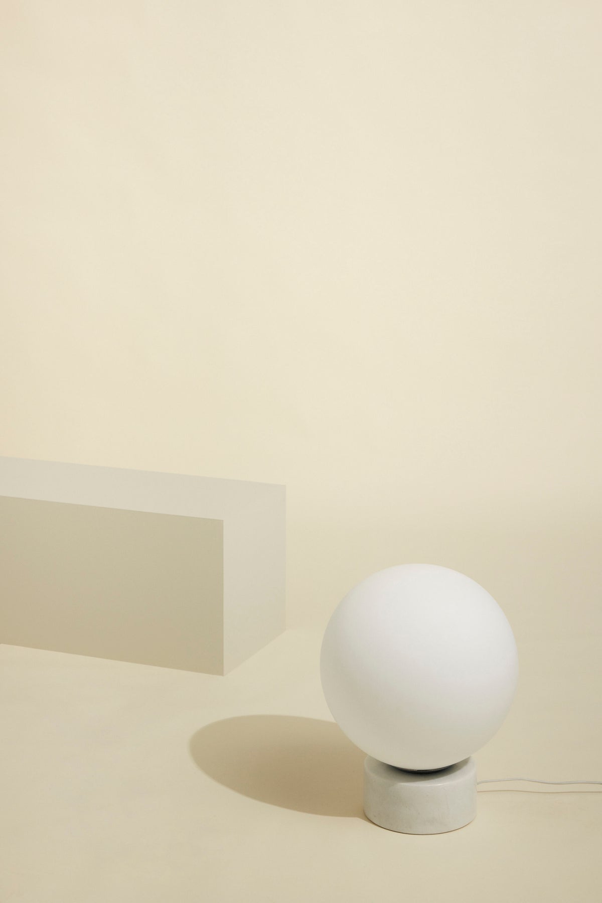 Frosted Glass and White Marble Spherical Table Lamp — Ø 40 × 50 cm