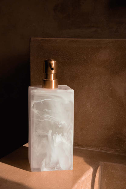 Dispensador de Sabão em Resina, Rosa e Branco