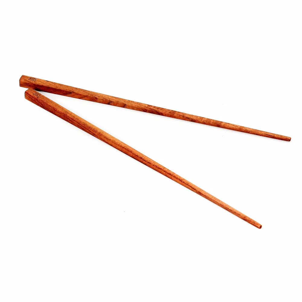 Pack de 4 Pauzinhos em Raiz de Teca — 23 cm