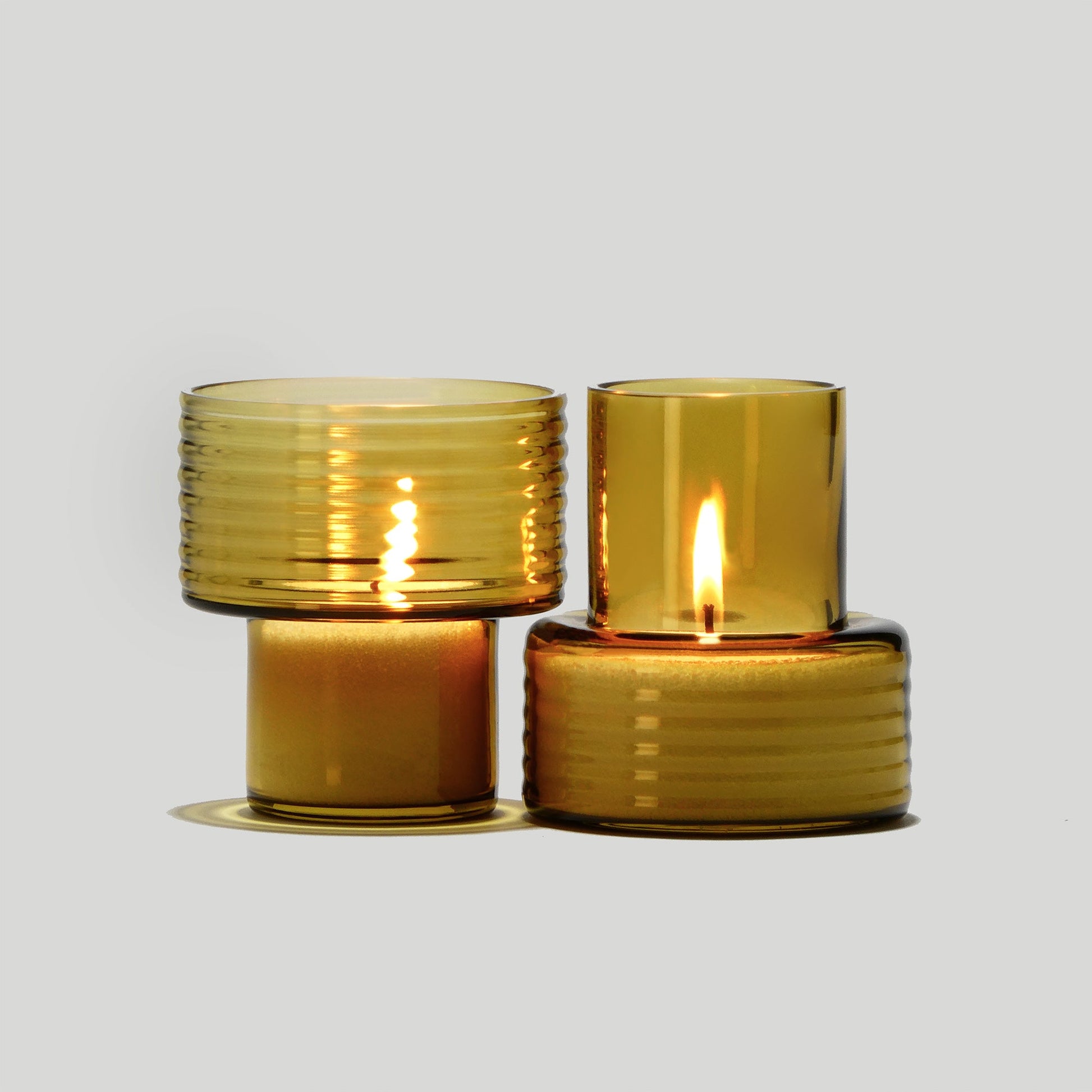 Conjunto 2 castiçais GLOW TOGETHER mostarda — vista geral
