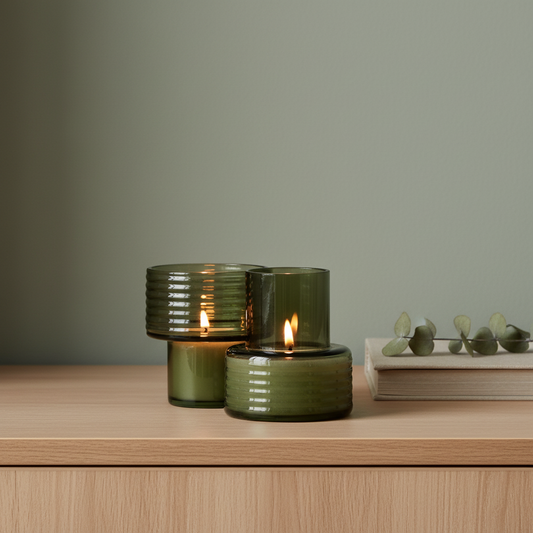 Conjunto de 2 Castiçais GLOW TOGETHER em Vidro Soprado — Verde Fumado