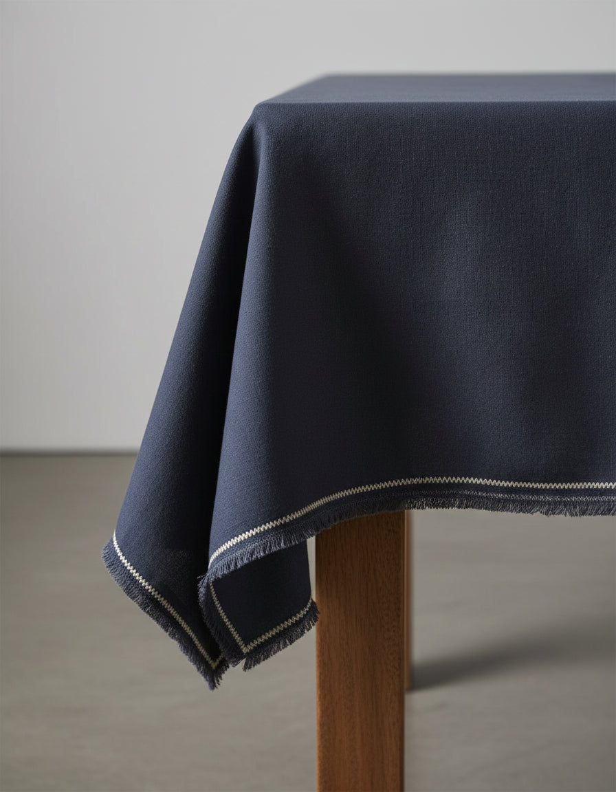 Toalha de Mesa Toscana em Linho Cinzento com Risca — 150 × 300 cm