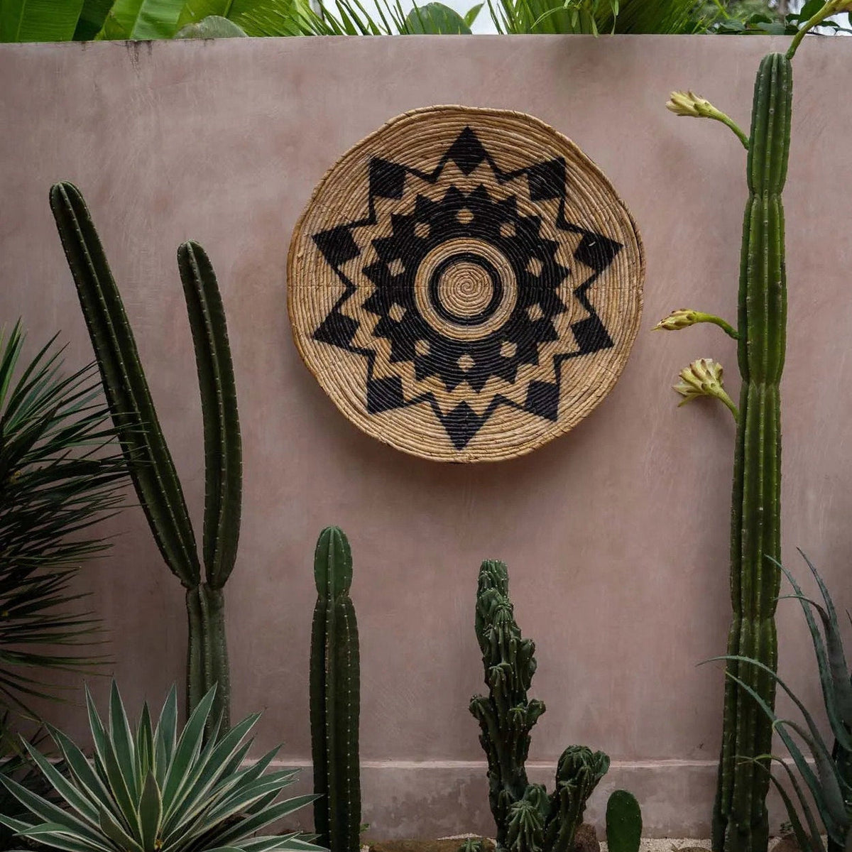 Large Decorative Banana Leaf Plate - Aztec