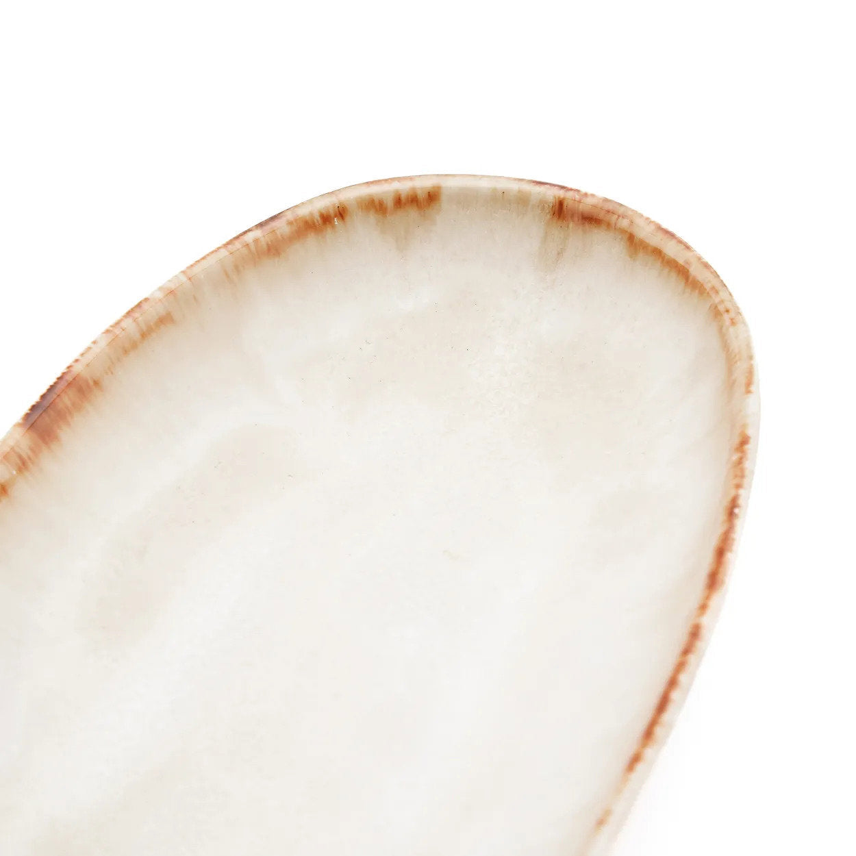 Prato Oval Cascais em Grés com Aro Caramelo — 24 × 13 cm