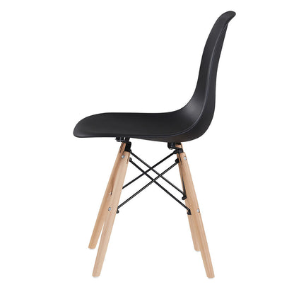 Cadeiras de jantar modernas preto — vista lateral