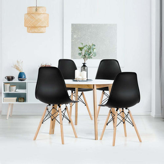 Cadeiras de jantar modernas preto — vista geral