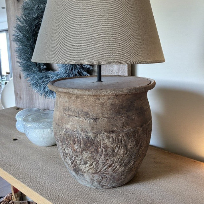 Luz de Barro — iluminação em terracota artesanal
