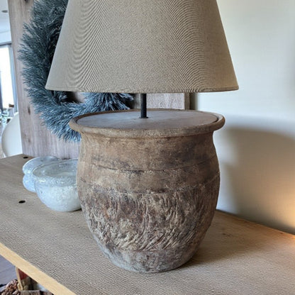 Luz de Barro — iluminação em terracota artesanal