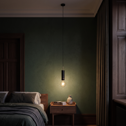 Candeeiro Suspenso Elegant em Mármore Preto e Latão — Ø 6 × 29 cm — ambiente